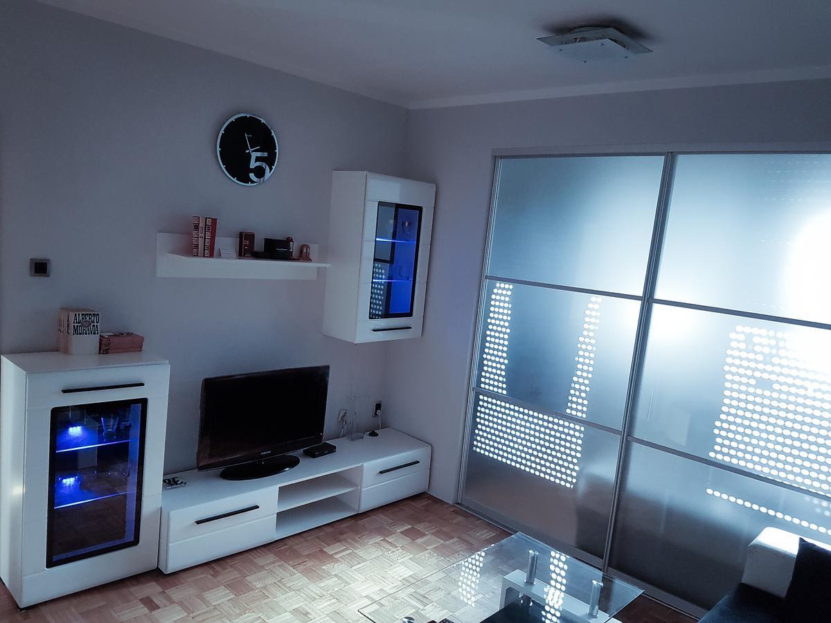 Apartment Arena Silver Belgrado Exterior foto